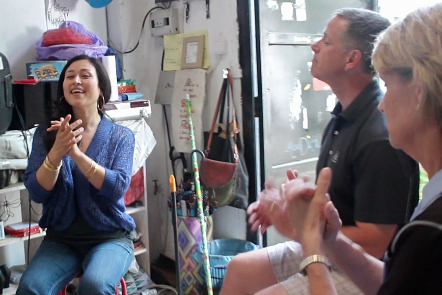 Flamenco Dance Lesson: 60-Minute Class in Seville - The lesson flow: how you go from claps to choreography