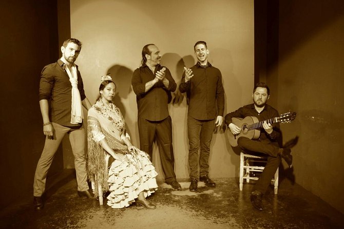 Flamenco Show at Tablao Alvarez Quintero in Seville - Inside La Tremenderia at Alvarez Quintero: how the show flows