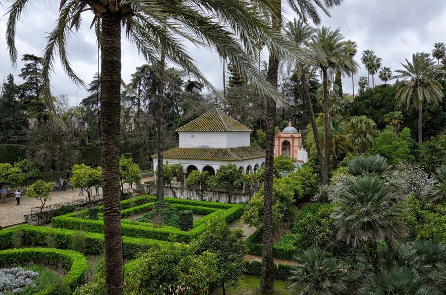 From Cadiz: Private Seville Day Trip, Cathedral & Alcazar - What the 8 hours feels like on the ground