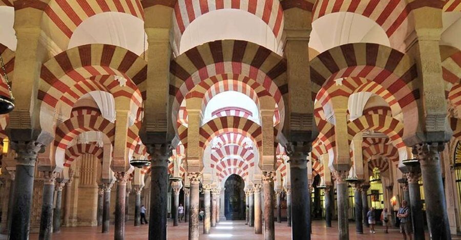 From Seville: Córdoba and Mosque Cathedral Full-Day Tour - Key moments you should care about