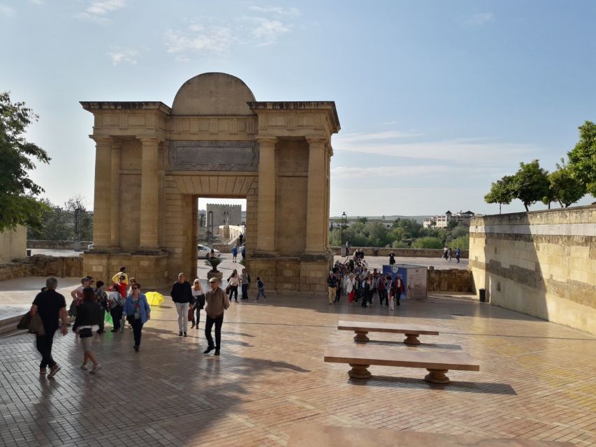 From Seville: Full-Day Essential Córdoba Tour - Transfers and the reality of a 10 to 10.5 hour day