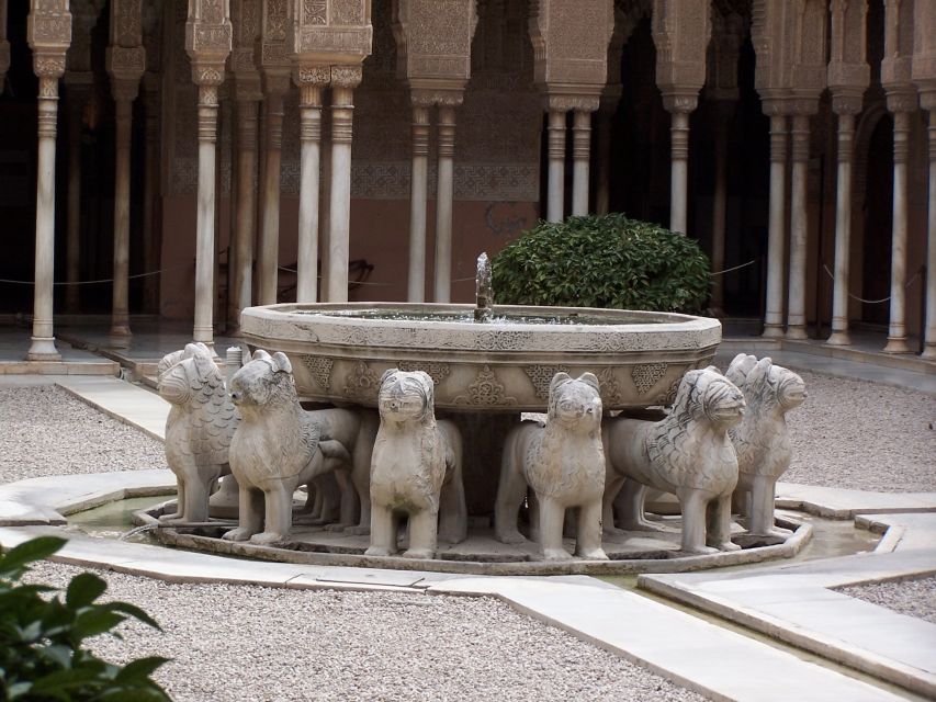 From Seville: Private Granada Day-Trip with Alhambra Visit - Back to Granada city center: free time for eating, shopping, and breathing