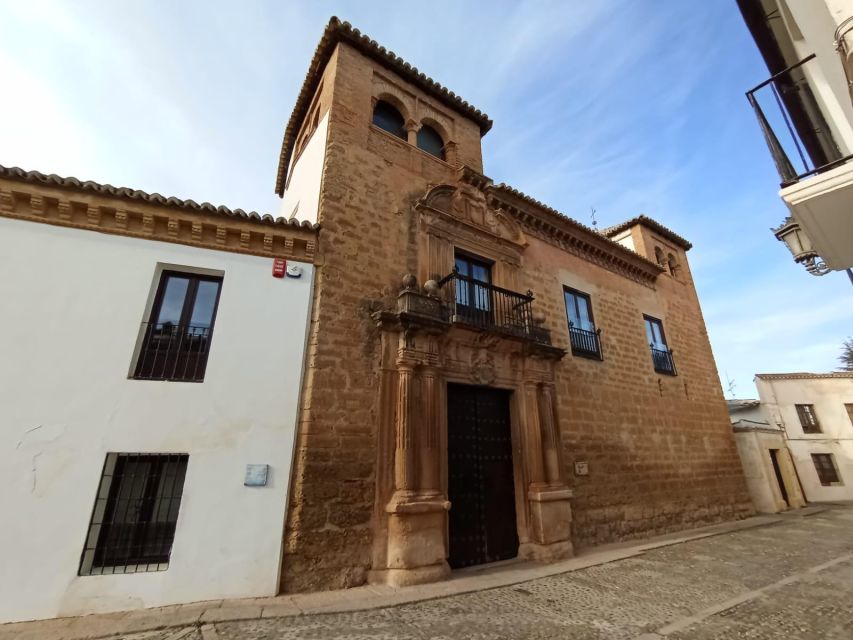 From Seville: Ronda+Setenil de las Bodegas Day Trip - The optional Ronda local guide: what you actually gain in 1.5 hours