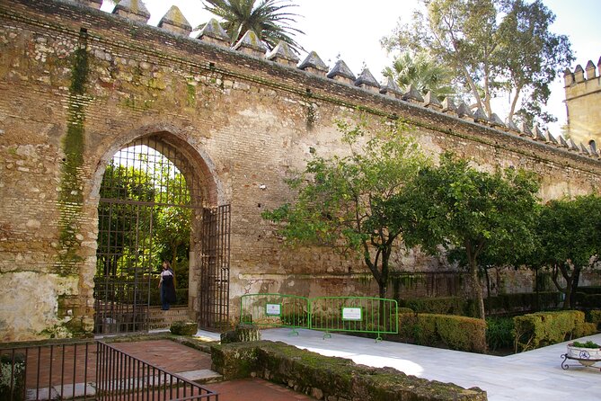 Gardens & Fortress of Catholic Kings Tickets & Tour in English - Who this tour suits best in Cordoba