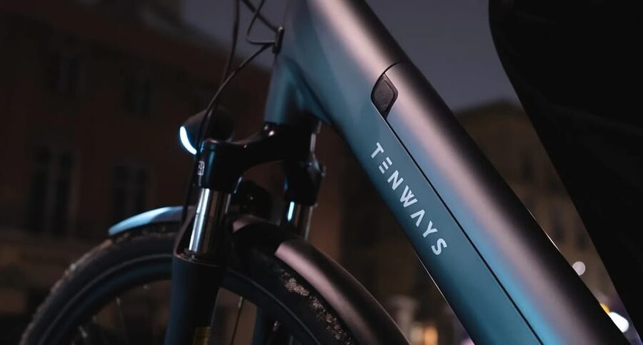 GERMAN SPEAKING E-BIKE TOUR (MOTHER TONGUE) | SEVILLE - Water, Pace, and Who This Tour Fits Best