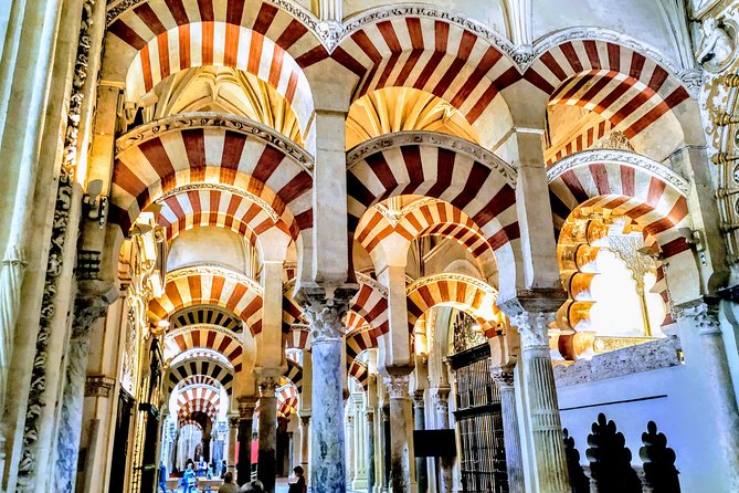 Guided Tour Jewish Quarter and Mosque-Cathedral of Córdoba with tickets - Torre de la Paloma start to Puerta de Santa Catalina finish, how the 2h15 run really plays out