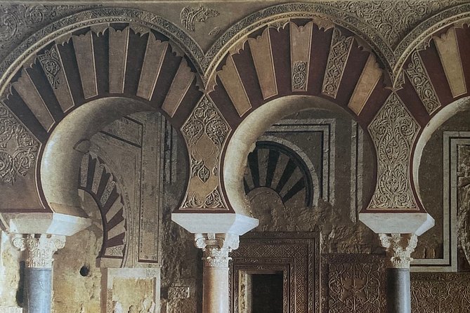 Guided tour of Medina Azahara in Spanish with Bus. Official Guides - Start smart: meeting point, timing, and what to plan for