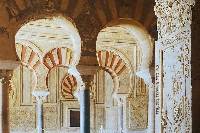 Guided tour of Medina Azahara in Spanish without Bus. Official Guides - Guides like Sandra León and Alberto: why the explanations matter most