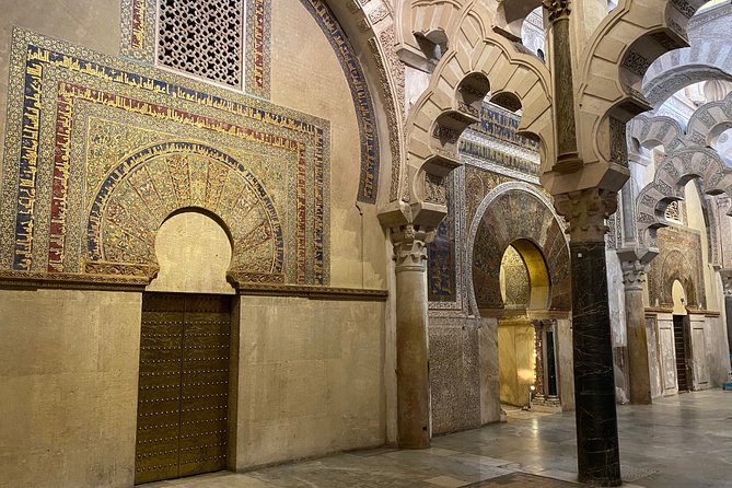 Guided tour of the Mosque-Cathedral in Private tickets included - Stop 2: Patio de los Naranjos and the ablution court story