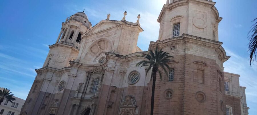 Guided visit on foot through Cádiz: stories from the hand of a local guide - Quick Reasons This Cádiz Walk Works