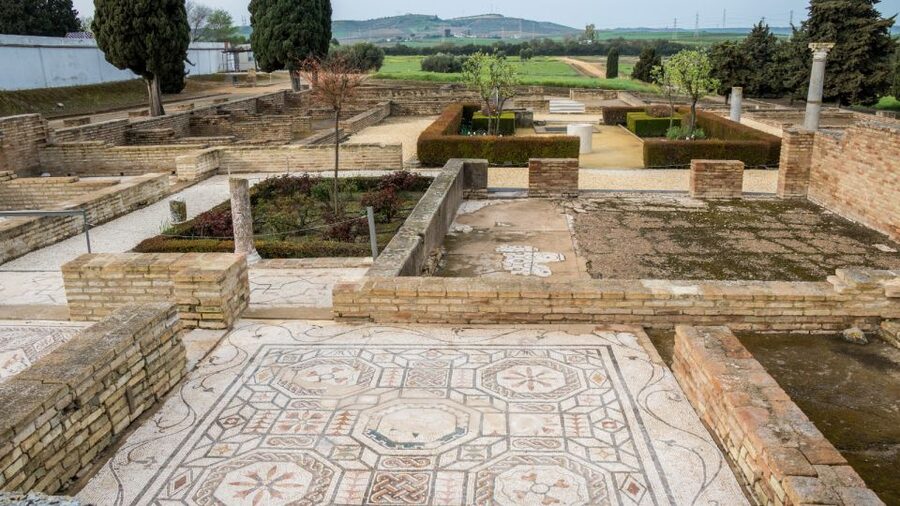 Itálica: 3-Hour City of Emperors Tour from Seville - Getting There Smoothly: Transfers, Meeting Point, and Timing