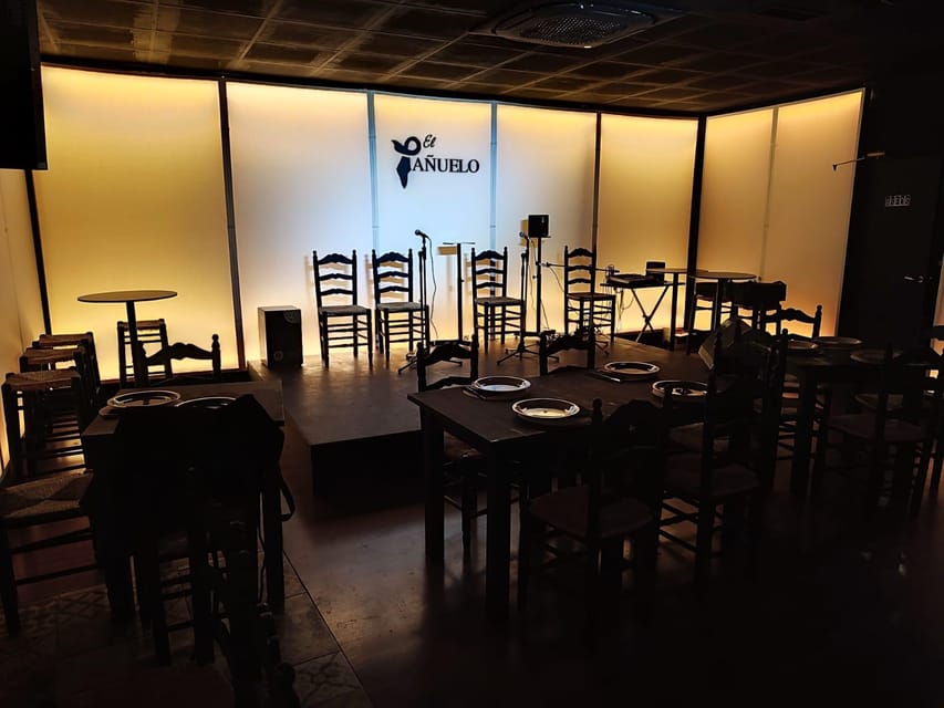Live flamenco + tasting - How the 1-Hour Show Works (With a Short Break)