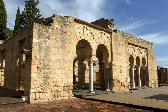 Medina Azahara Guided Tour - Comfort checklist: shoes, water, and weather reality