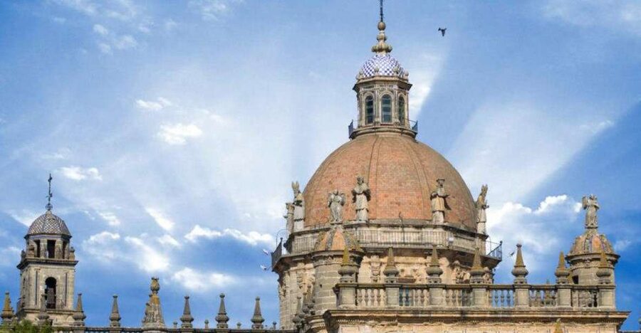 Monumental Jerez Guided Tour - Quick hits before you go