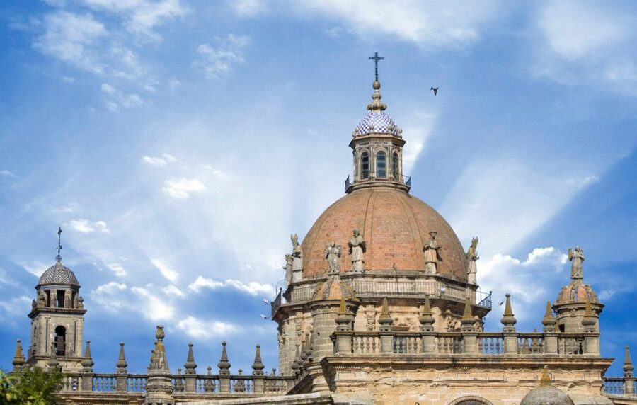 Monumental Jerez Guided Tour - Alcázar: Muslim-Christian architecture you can actually see