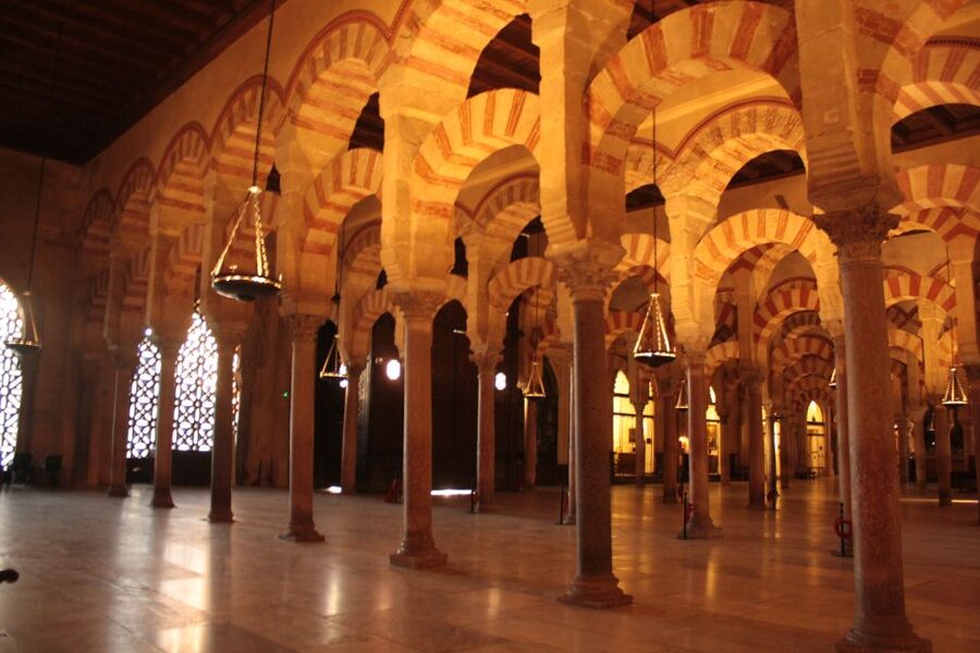 Mosque-Cathedral of Cordoba: Entry Ticket and Guided Tour - Who this Mosque-Cathedral tour is best for