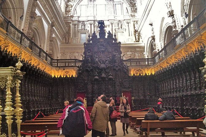 Mosque-Cathedral of Córdoba Guided Tour with Priority Tickets - Inside the Mezquita-Catedral: From 8th-Century Mosque to Catholic Cathedral