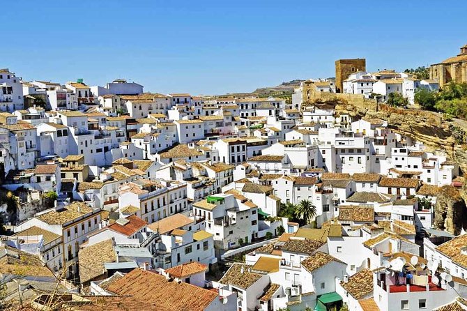 <em>Private Day Trip</em> from Cádiz: The White Towns of Andalusia – Key Highlights Worth Booking For’ /></p>
<ul>
<li><strong>Private tour from Cádiz</strong> with hotel or port pickup, so you start easy and end easy</li>
<li><strong>English-guided</strong> visits at Arcos de la Frontera, Zahara de la Sierra, and Grazalema</li>
<li><strong>Mirador de Grazalema</strong> stop built into the day for a proper viewpoint break</li>
<li><strong>Air-conditioned minivan</strong> transport makes a long day feel manageable</li>
<li><strong>Gabriella-style storytelling</strong> matters here, with guides praised for Spanish life and culture</li>
</ul>
<h2>A Private White Towns Day Trip That Actually Feels Local</h2>
<p><img width="669" height="446" decoding="async" src=