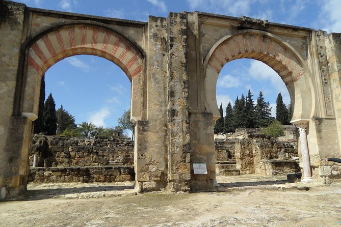 Private Full Day Tour of Cordoba & Medina Azahara with Hotel pick up & drop off - La Juderia in 1 hour: a Jewish quarter stop with free admission