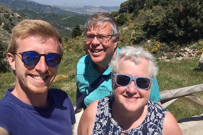 Private Guided Day Trip to the White Villages and Ronda from Seville - Arcos de la Frontera and the return to Seville