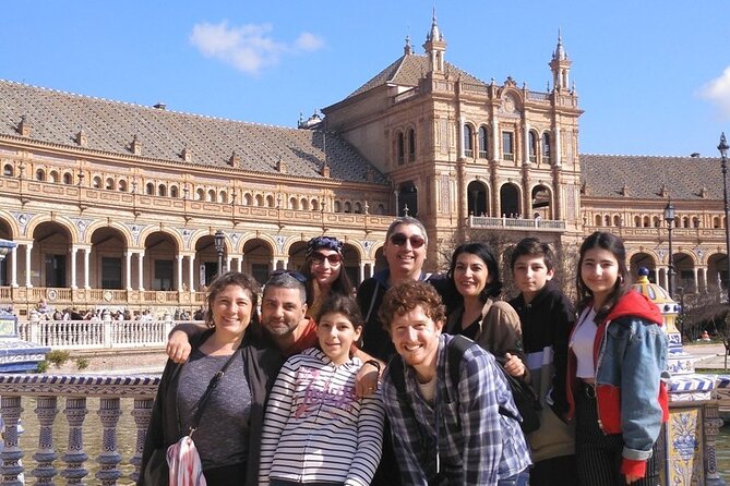 Private Tour Jewish Quarter, center and Plaza de España - The big view break: Cathedral, Giralda, Alcázar, Archivo de Indias