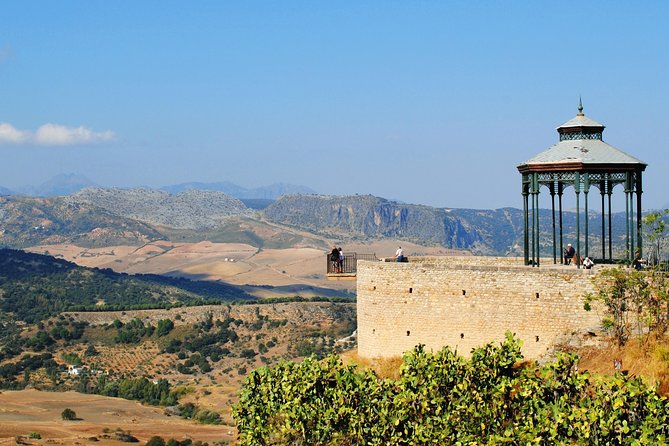 Private White Villages & Ronda Day Tour from Seville - Zahara de la Sierra: The White Village Stop That Sets the Mood