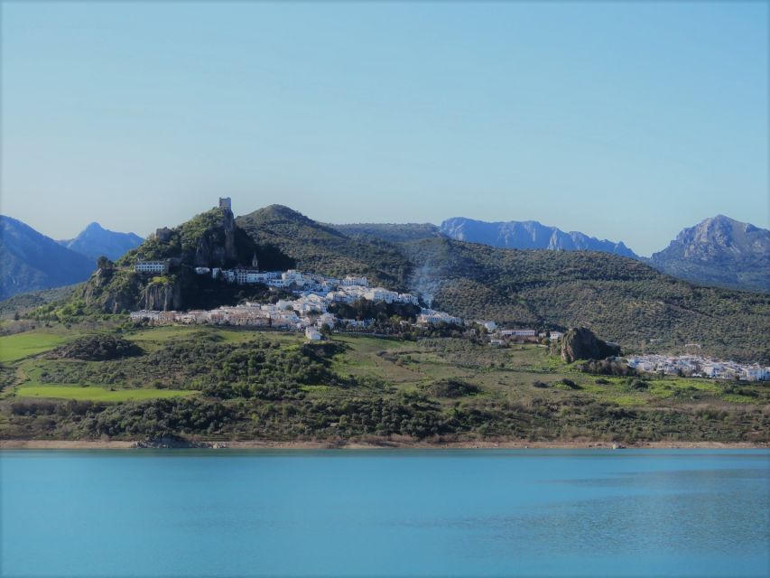 Pueblos Blancos & Ronda: Private Full-Day Tour from Seville - Price and value: $620 for up to 2 people