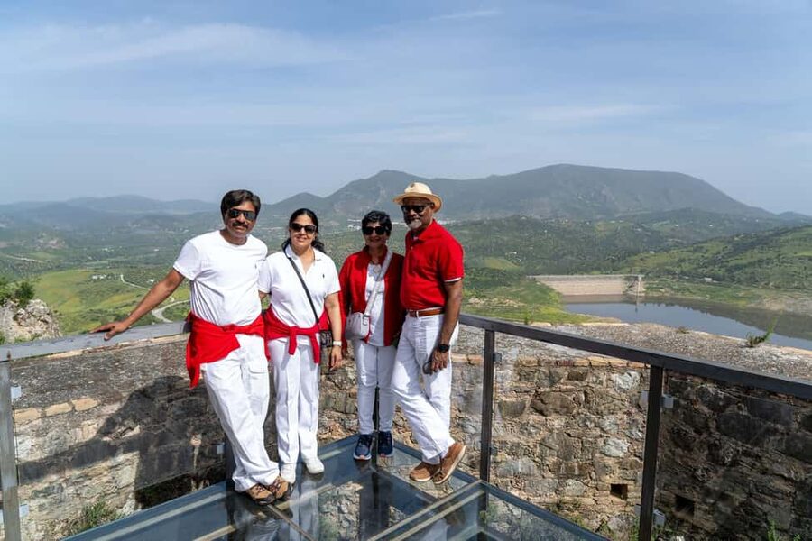 Ronda and White Villages: Small Group Day Trip Experience - The Guide Factor: How Small Groups Improve the Day
