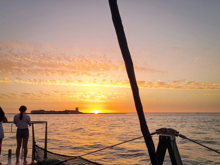 Sancti Petri: Sunset Catamaran Cruise - The maritime history commentary, short and useful in the best way