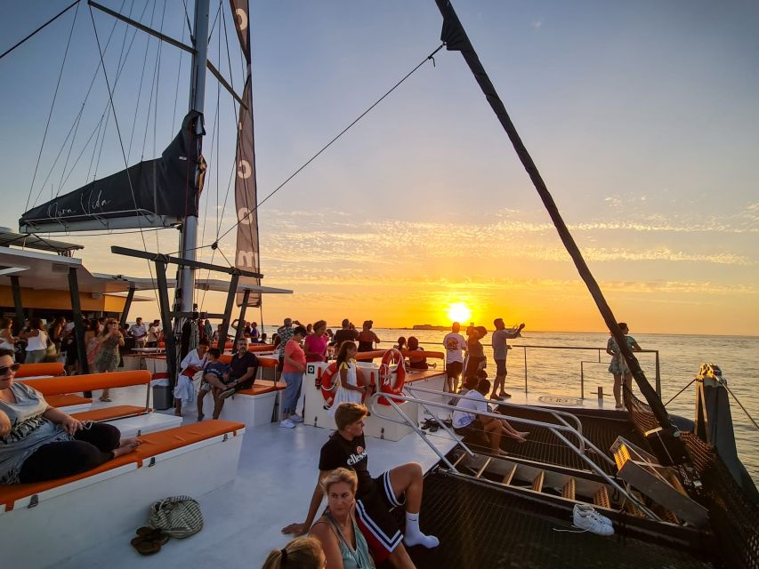 Sancti Petri: Sunset Catamaran Cruise - Who this cruise is best for, and who should skip it
