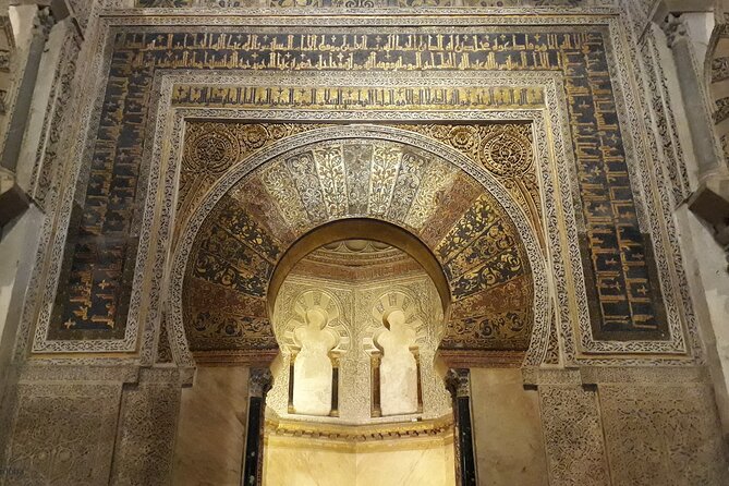 Semi-private visit to the Mosque-Cathedral of Cordoba - Turning a Mosque Into a Cathedral: What You See in the 16th Century