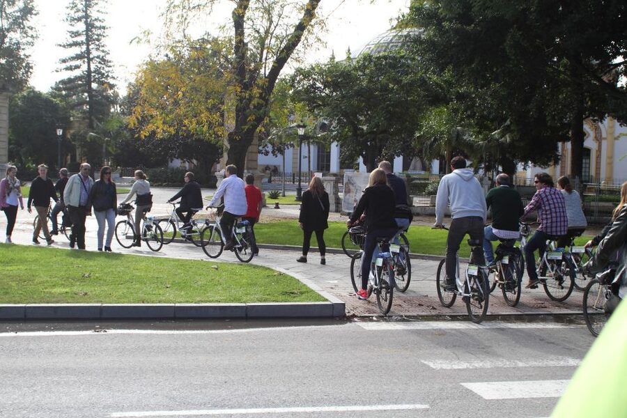 Seville: 1-Day Bike Rental - Choosing the Right Bike and Optional Extras Without Overthinking It