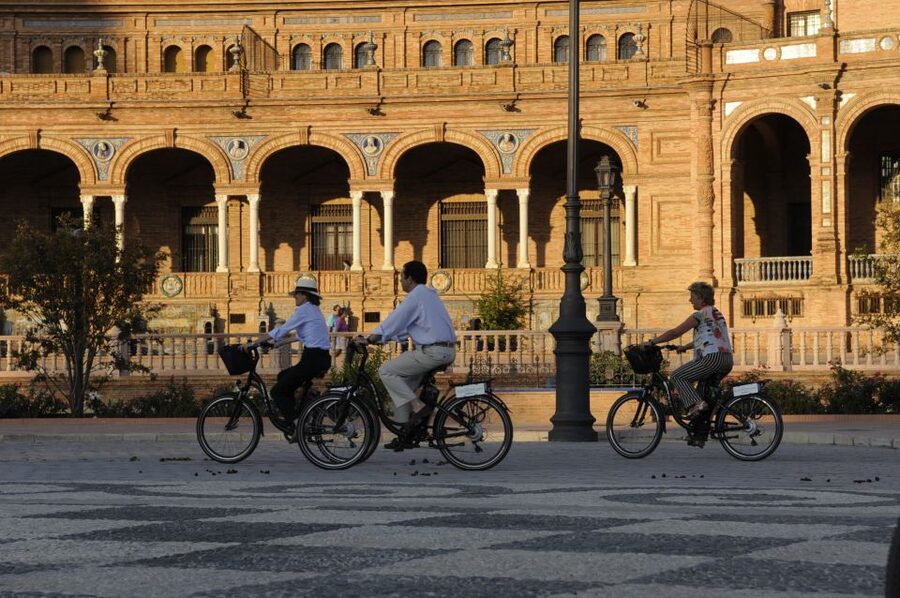 Seville: 2.5-Hour Evening Electric Bike Tour - E-bike comfort and what the ride feels like