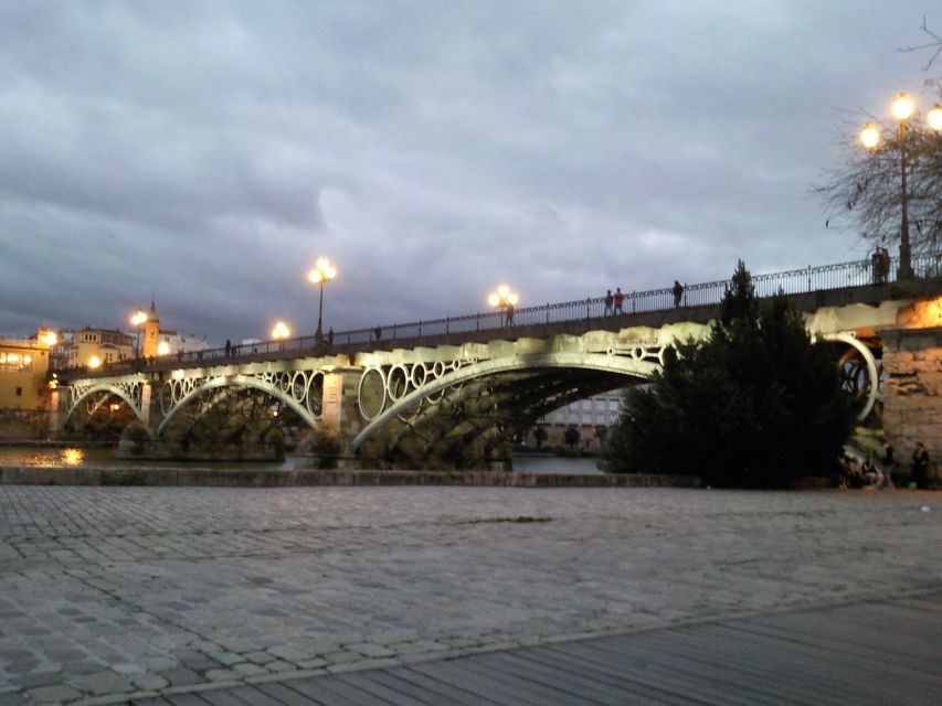 Seville: 2.5-Hour Evening Electric Bike Tour - Where you meet: Castelar 9, and why the address matters