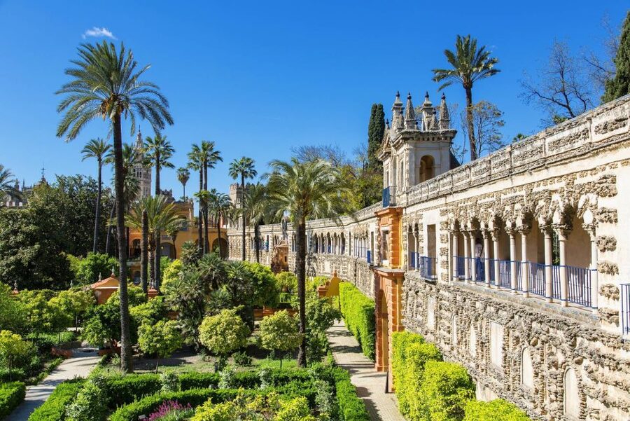 Seville: 2-Hour Electric Kickscooter tour - Seville at scooter speed, with monuments that actually fit 2 hours
