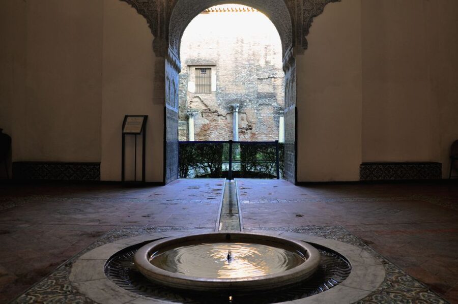 Seville: Alcazar & Cathedral Skip-the-Line Guided Tour - Seville Cathedral and Giralda views: timing, pacing, and what you get
