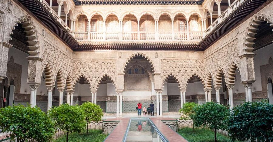 Seville: Alcázar Guided Tour - Why this Alcázar tour works better than wandering