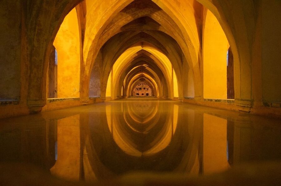 Seville: Alcázar Tour with Tickets Included - Patio del Crucero: Where You Learn to Read the Place