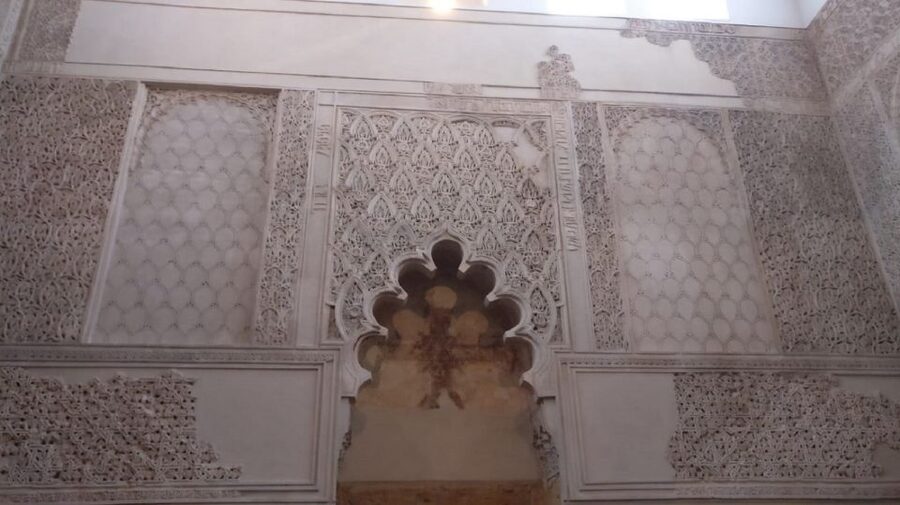 Seville: Alcázar Tour with Tickets Included - Baños de Doña María de Padilla: The Palace Side That Feels Personal
