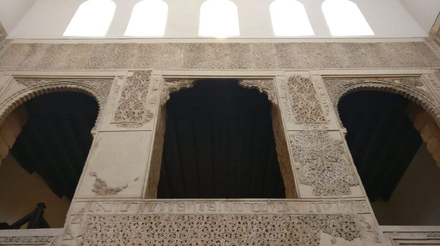 Seville: Alcázar Tour with Tickets Included - Underground Cisterns: The Coolest Story in the Whole Complex