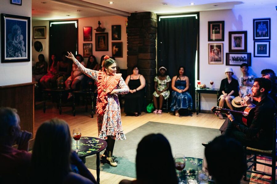 Seville: Baraka Sala Flamenca Show with Drink in Triana - Why a Triana tablao show is the real Seville flamenco move