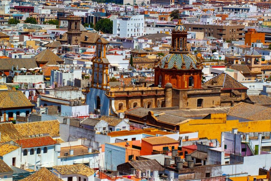 Seville: Barrio de Santa Cruz Small Group Walking Tour - Price and value: why $17 makes sense for this format
