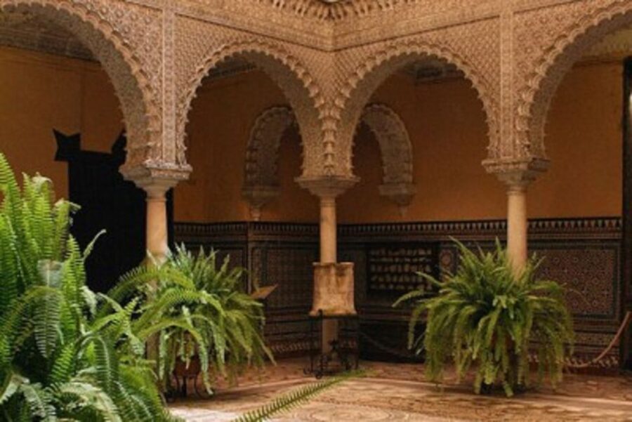 Seville: Casa de Pilatos and Condesa de Lebrija Palace Tour - Casa de Pilatos: Hidden Secrets Behind the Walls