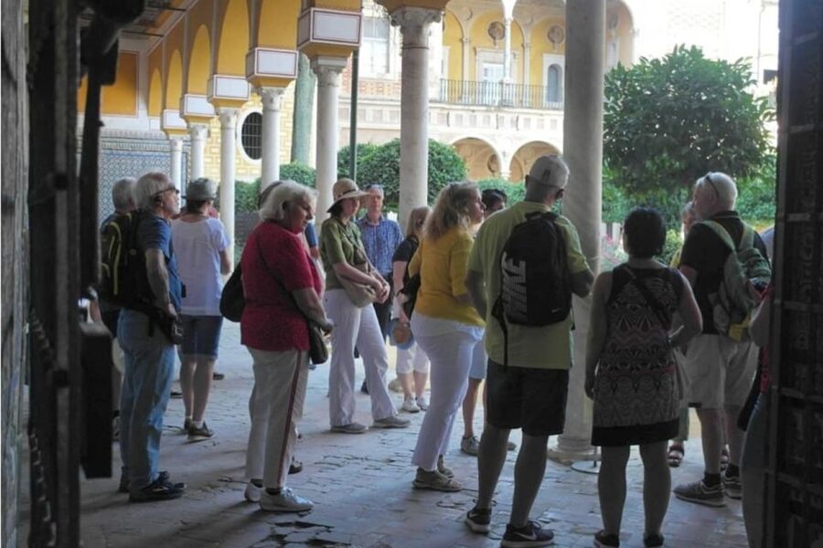 Seville: Casa de Pilatos and Condesa de Lebrija Palace Tour - How the Tour Runs, Pickup, and the Best Way to Stay Oriented