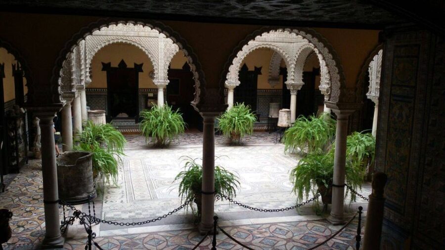 Seville: Casa de Pilatos and Condesa de Lebrija Palace Tour - Price and Value for a Private Group Up to 15