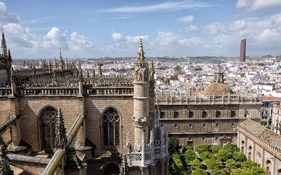 Seville: Cathedral, Giralda & Alcázar Guided Tour - FAQ