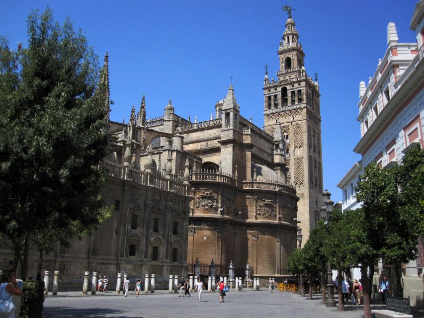Seville Cathedral Skip-the-Line Tour - Seeing the grave of Columbus