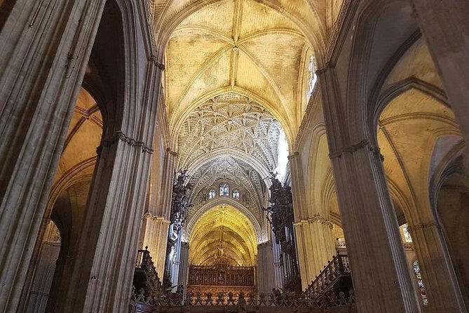 Seville Cathedral Tour including tickets and skip the line entry - Dress Code and Timing: The Small Rules That Save Big Headaches