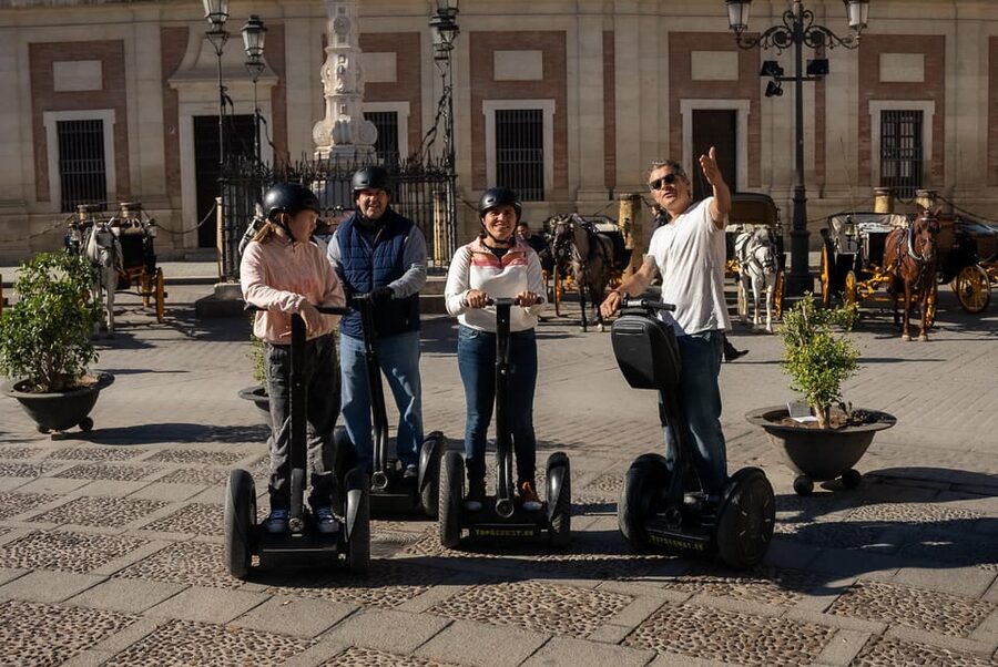 Seville City Tour: 1-Hour Panoramic Segway Tour - Antigua Fábrica de Tabacos: the history break you’ll appreciate