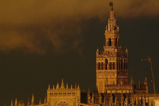Seville Evening Historical Tour with Haunted History - Where You Start and End, and How Not to Lose the Group